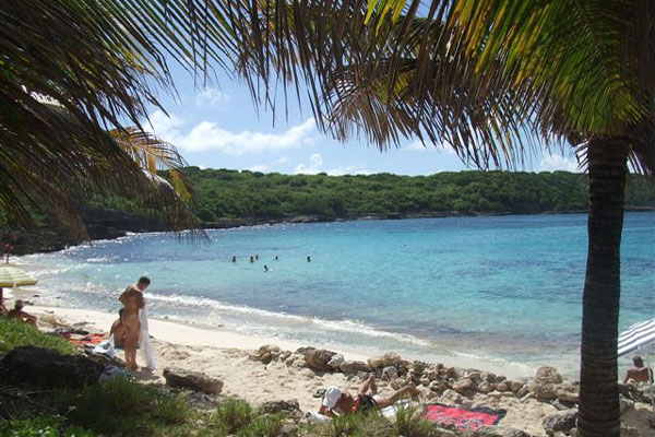 Plage naturiste de l'Anse Tarare